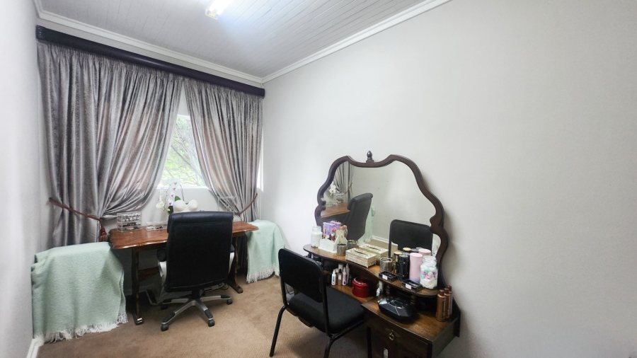 4 Bedroom Property for Sale in Wilgenhof Free State